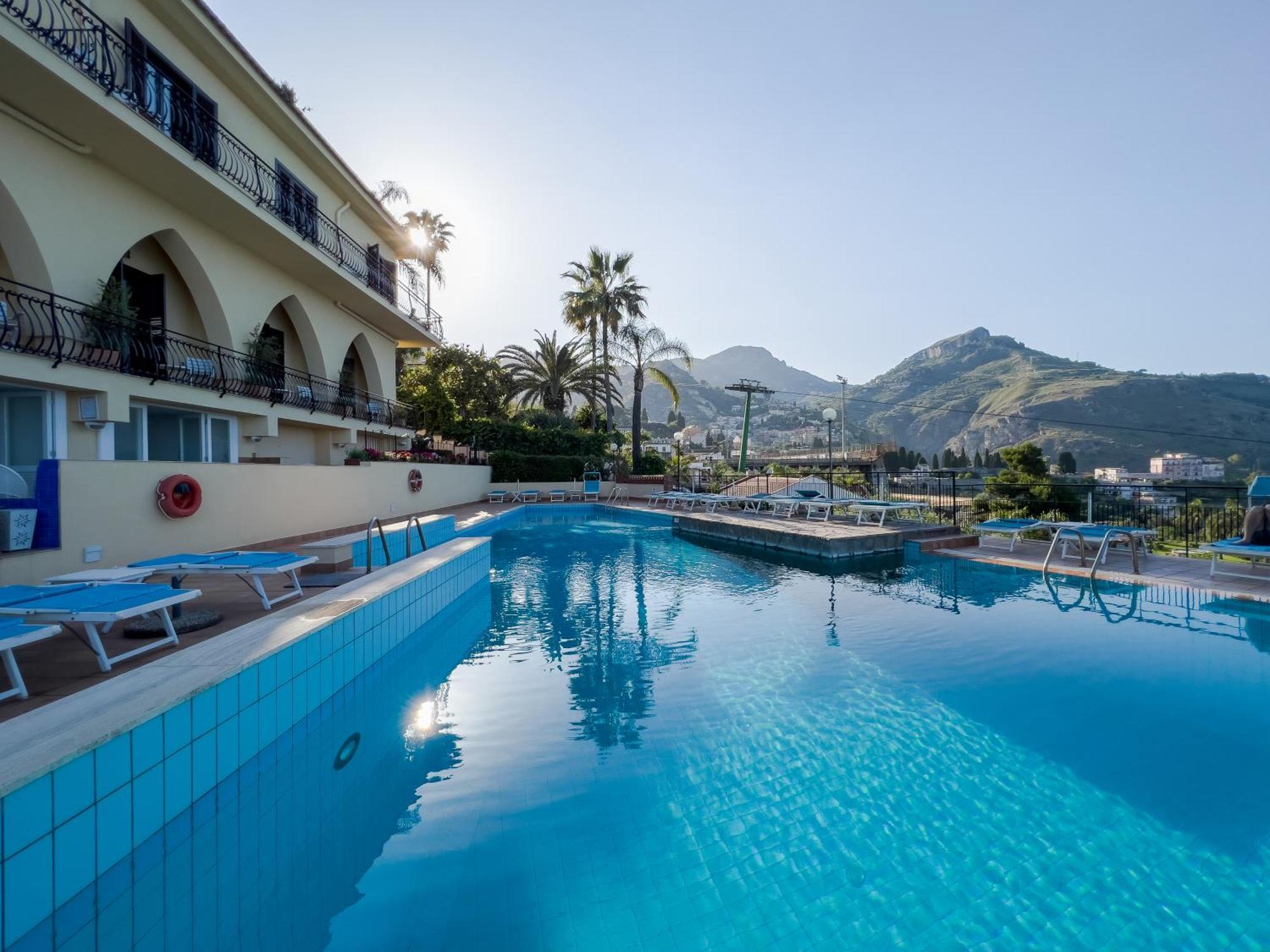 Hotel Sirius Taormina Exterior foto